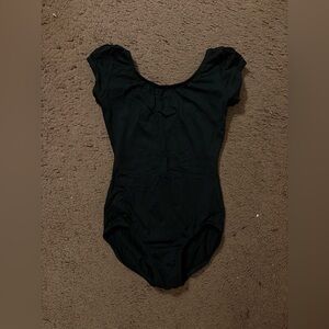Black cap sleeved leotard